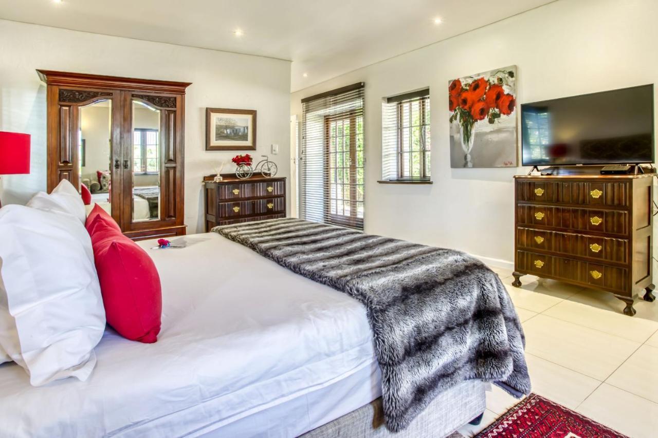 Vredenburg Manor House Hotel Somerset West Exterior photo